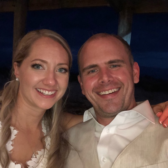 Meet your Posher, Robin - Picture 4 of 7